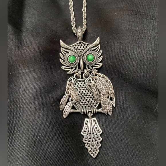 LUCKY Brand Owl Necklace Articulating Wings & Tail - Picture 2 of 3
